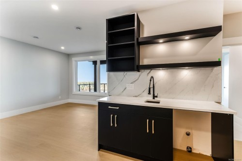 3865 Gulfview Dr, Nanaimo, BC 