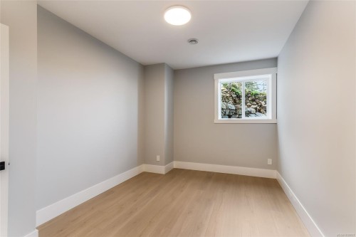 3865 Gulfview Dr, Nanaimo, BC 