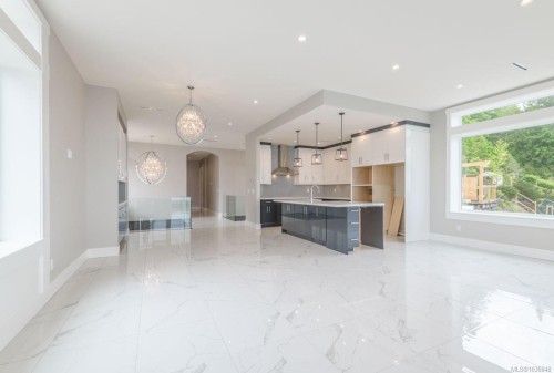 3887 Gulfview Dr, Nanaimo, BC 