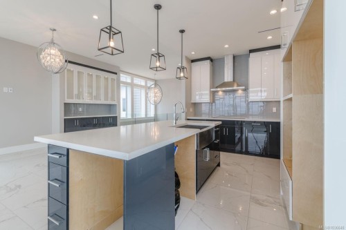 3887 Gulfview Dr, Nanaimo, BC 