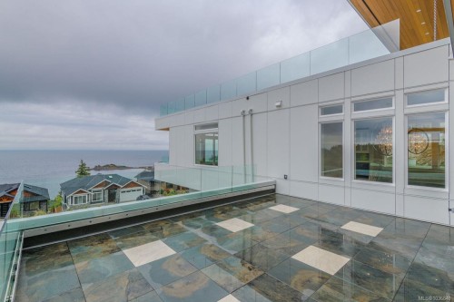 3887 Gulfview Dr, Nanaimo, BC 