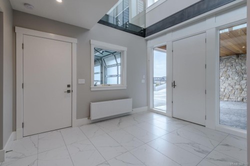 3887 Gulfview Dr, Nanaimo, BC 