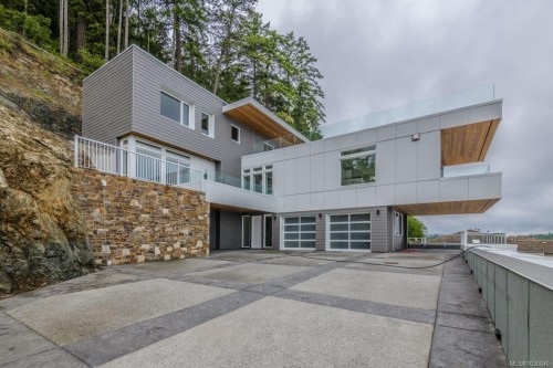 3887 Gulfview Dr, Nanaimo, BC 