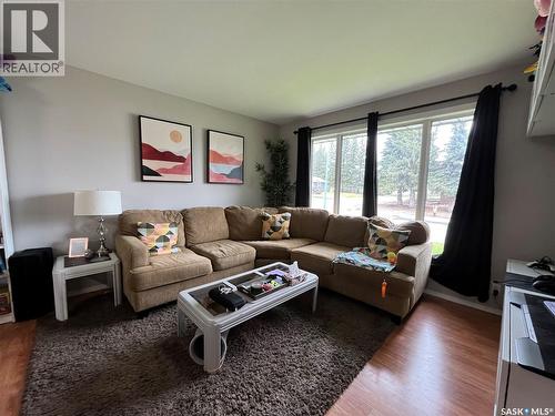 1001 Carlton Drive, Esterhazy, SK - Indoor Photo Showing Living Room