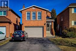 18 PURITAN Court Unit# Basement Hamilton, ON L8E 4L1