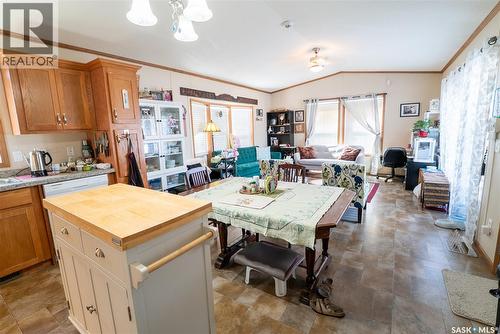 102 Herbert Street, Hawarden, SK 