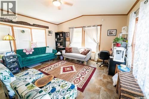 102 Herbert Street, Hawarden, SK 