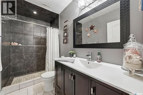 139 Allwood Crescent, Saskatoon, SK - Indoor Photo Showing Bathroom