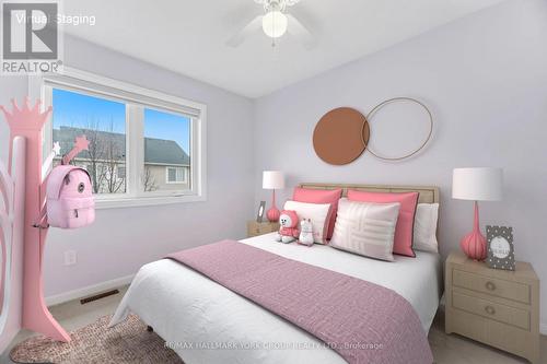 882 Mcduffe Crescent, Milton, ON - Indoor Photo Showing Bedroom