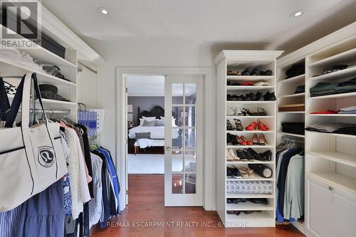 3555 Kingbird Court, Mississauga, ON - Indoor With Storage