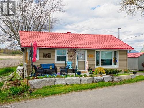 propane tank for Generator on left side plus hookup for propane BBQ at back deck. - 1395 Lakeshore Road, Haldimand County, ON - Outdoor