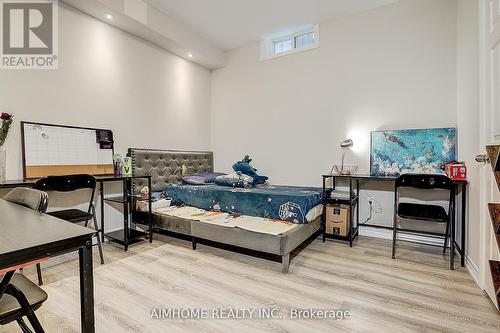 901 Eagle Ridge Drive, Oshawa, ON - Indoor Photo Showing Bedroom