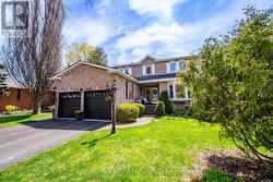 636 RUPERT AVENUE Whitchurch-Stouffville, ON L4A 8B8