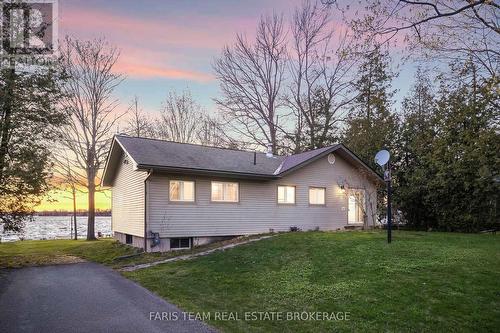 5240 PROSPECT AVENUE  Ramara, ON L3V 0Z1