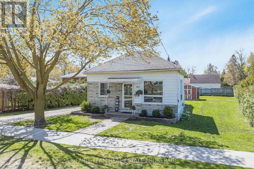32 LORNE AVENUE  Collingwood, ON L9Y 2B6
