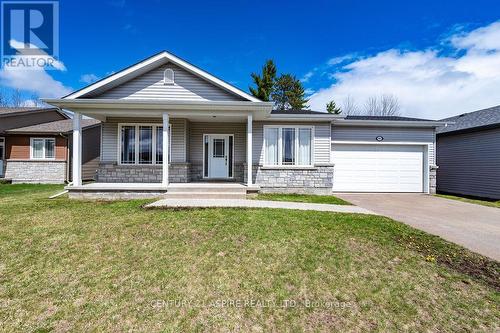 541 GARDNER CRESCENT  Petawawa, ON K8H 0C4