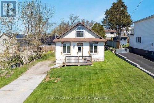 5 SCOTT STREET  Penetanguishene, ON L9M 1N1
