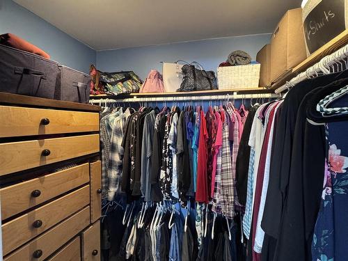 1251 Barnhart Road, Emo, ON - Indoor With Storage