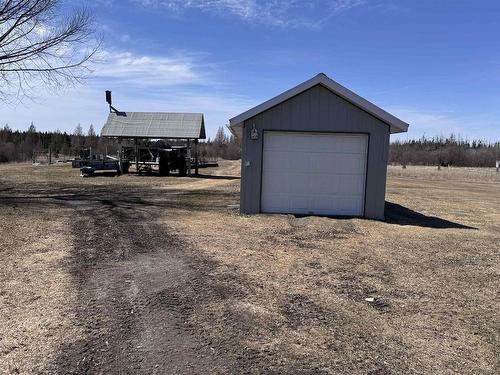 1251 Barnhart Road, Emo, ON - Outdoor