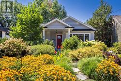 478 BRIDGMAN AVENUE  Burlington, ON L7R 2V2