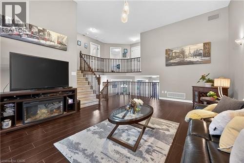 136 Whitwell Way, Binbrook, ON - Indoor Photo Showing Living Room