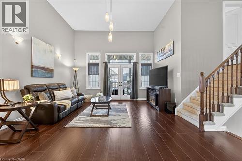 136 Whitwell Way, Binbrook, ON - Indoor Photo Showing Living Room