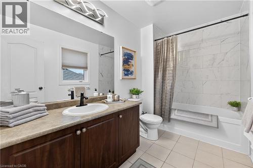 136 Whitwell Way, Binbrook, ON - Indoor Photo Showing Bathroom