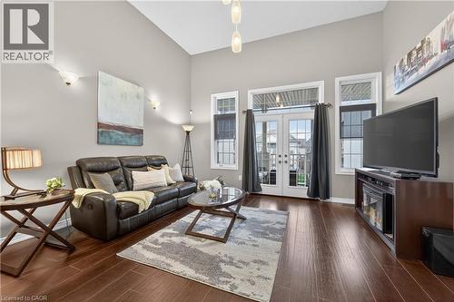 136 Whitwell Way, Binbrook, ON - Indoor Photo Showing Living Room