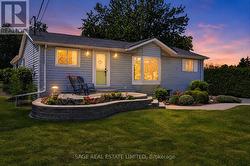 39 RIVERSIDE DRIVE Kawartha Lakes, ON K9V 0H6