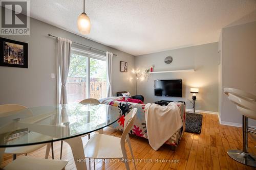 55 - 151 Clairfields Drive E, Guelph, ON 