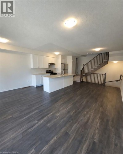 585 Colborne Street E Unit# 913, Brantford, ON - Indoor