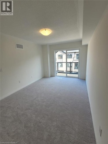 585 Colborne Street E Unit# 913, Brantford, ON - Indoor Photo Showing Other Room