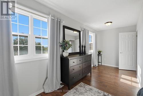 1 Murkar Crescent, Whitby, ON 