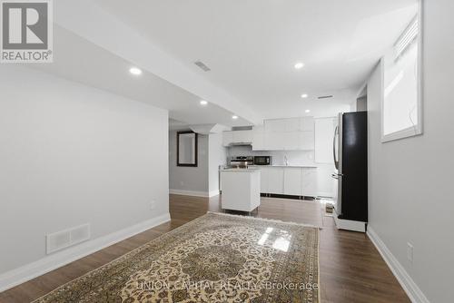 33 Eakin Mill Road, Markham, ON - Indoor