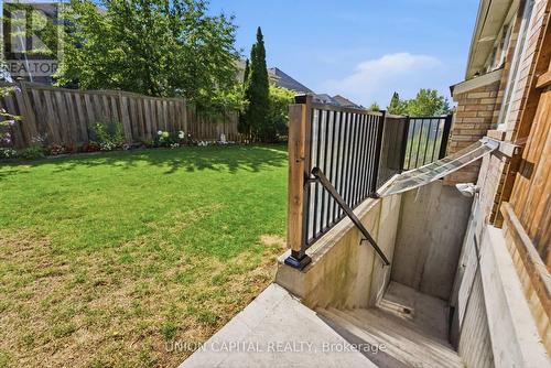 BASEMENT SUITE, Seperate Entrance - 33 Eakin Mill Road, Markham, ON - Outdoor