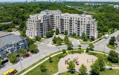 220-16 Dallimore Circle, Toronto, ON - Outdoor With View