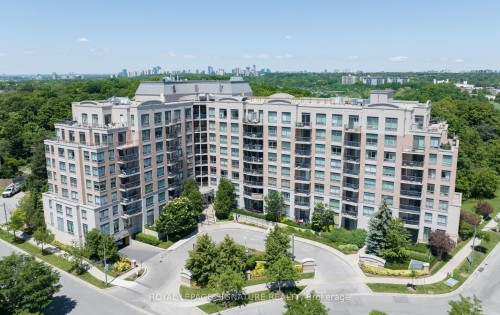 220-16 Dallimore Circle, Toronto, ON - Outdoor With Facade