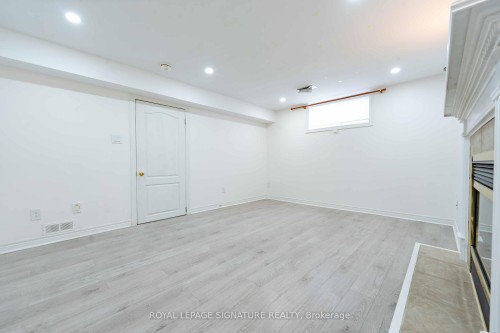 4742 Creditview Road, Mississauga, ON - Indoor