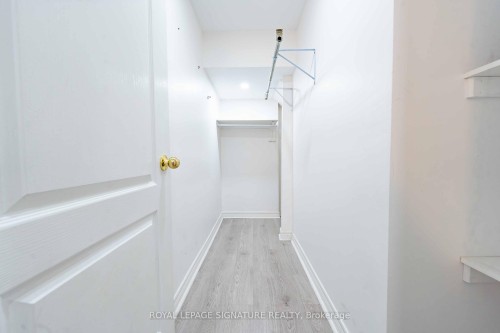 4742 Creditview Road, Mississauga, ON - Indoor