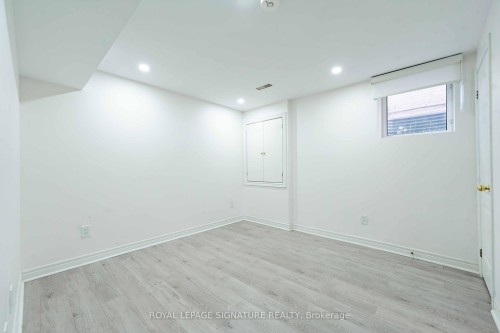 4742 Creditview Road, Mississauga, ON - Indoor