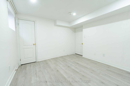 4742 Creditview Road, Mississauga, ON - Indoor Photo Showing Other Room
