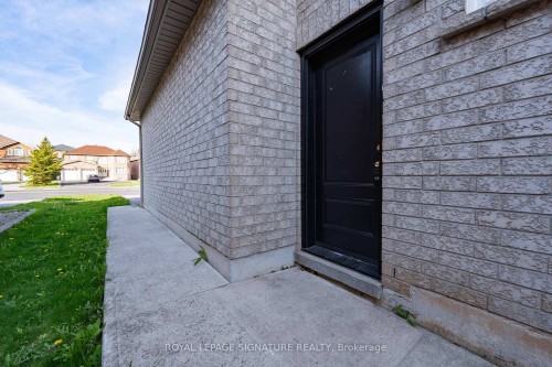 4742 Creditview Road, Mississauga, ON - Outdoor