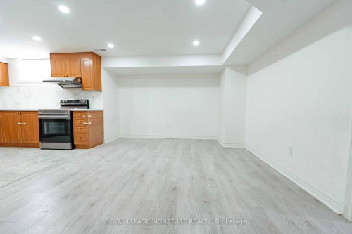 4742 Creditview Road, Mississauga, ON - Indoor