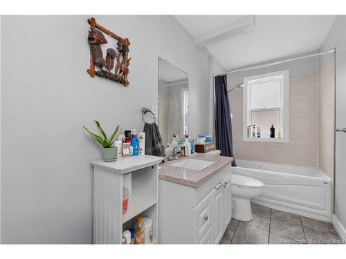 43 Derby St, Moncton, NB 