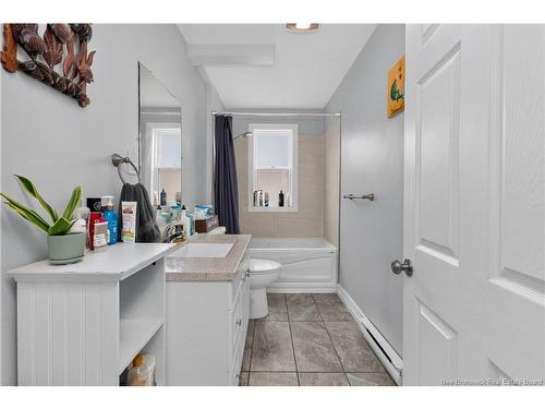43 Derby St, Moncton, NB 
