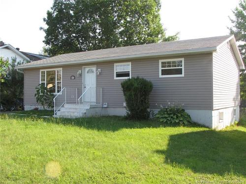 29 Alice Ave, Moncton, NB 