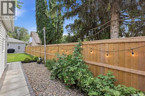 1023 2Nd Street E, Saskatoon, SK - Outdoor