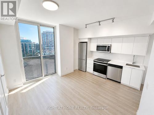 903 - 30 TRETTI WAY  Toronto, ON M3H 0E3