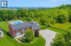 10 AZALEA Court  Stoney Creek, ON L8J 1K4