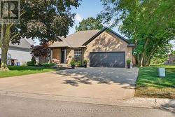 633 CLARENCE STREET  Port Colborne (Sugarloaf), ON L3K 6B8